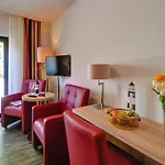 Hotel Sonneninsel 3*